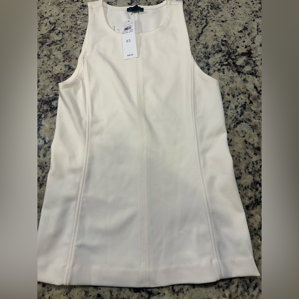 NWT Ann Taylor XS Shell in Ecru
